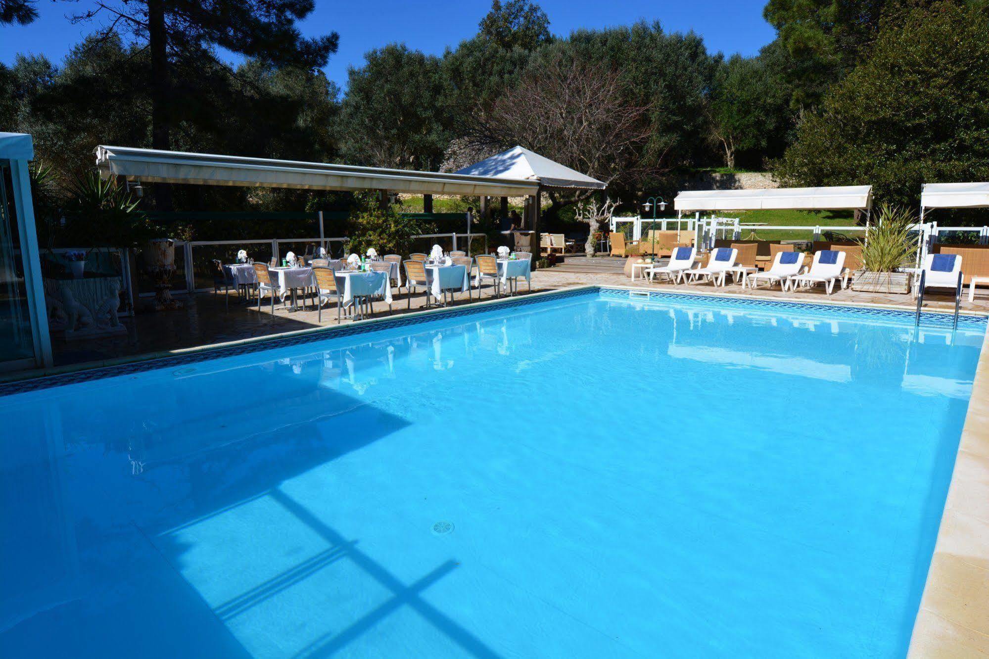 Residence Hoteliere A Trama Bonifacio  Exterior photo